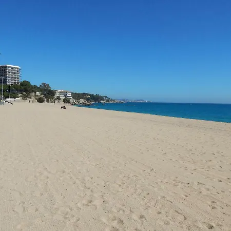 Girorooms Passeig Maritim Apartment *